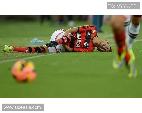 克鲁塞罗与埃梅莱克激战正酣比赛结果揭晓精彩瞬间回顾